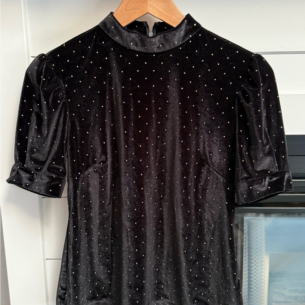 Nanette Lepore Black Velvet Blouse women’s Small with gold Dotted Detail VTG